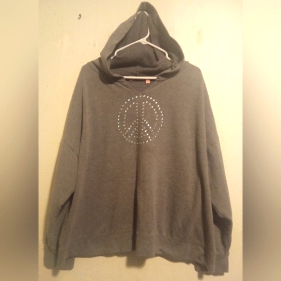 Women's Gray3X Hoodie With Rhinestone Peace Sign Measurements are in the picture - Picture 1 of 5